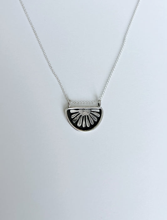 Daisy Necklace